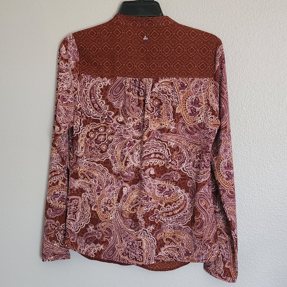 Prana Button Down Long Sleeve Paisley Print Top/ size S - Picture 3 of 13